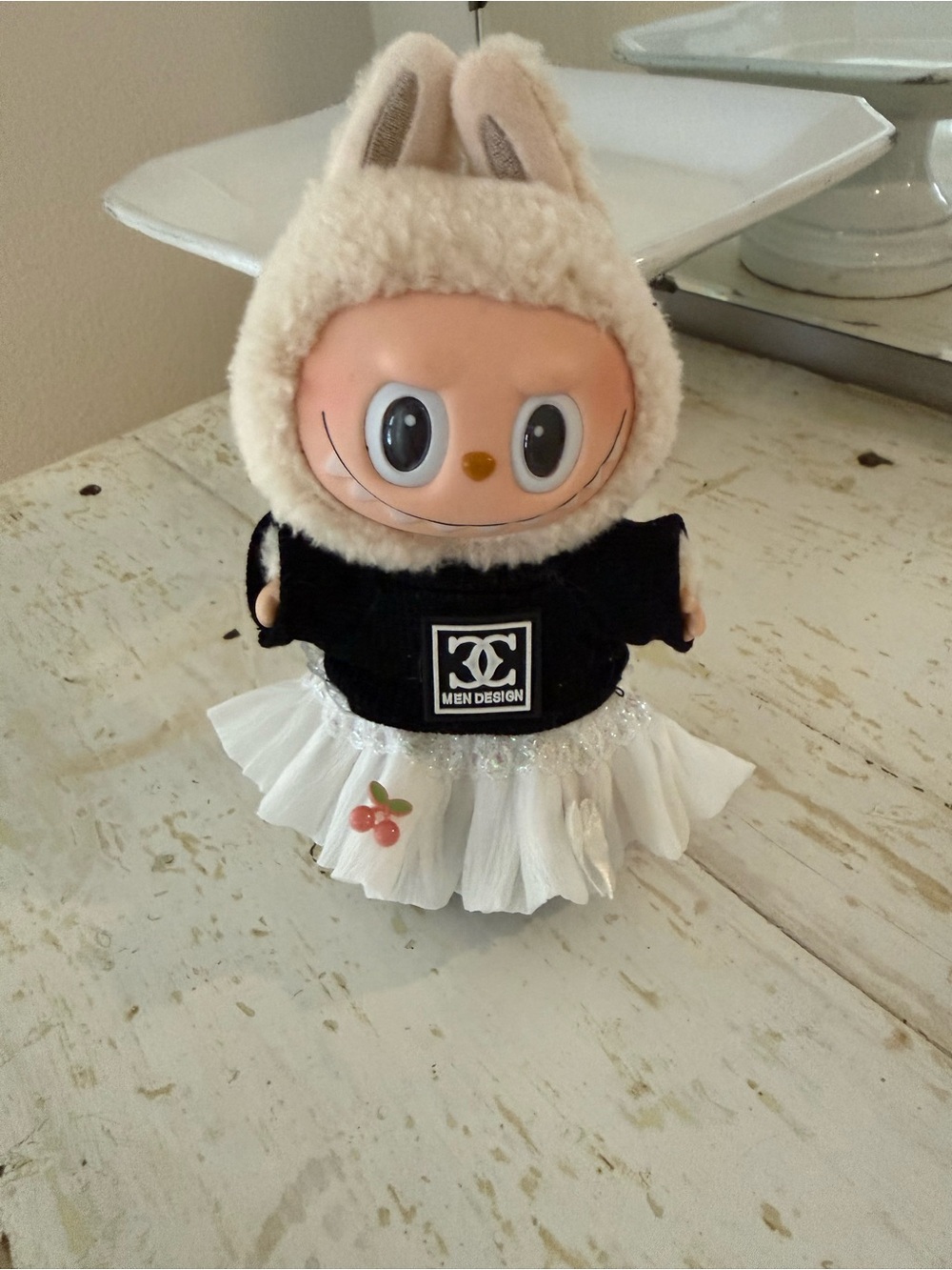 Labubu Gorgeous Outfit Skirt Top And Shoes. Black & White Mod